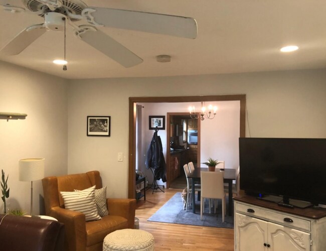 45 Thurston St unit 2, Somerville, MA 02145 - photo 3