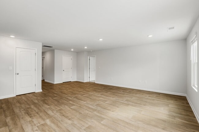 289 Talbert Trail, Landrum, SC 29356 - photo 6