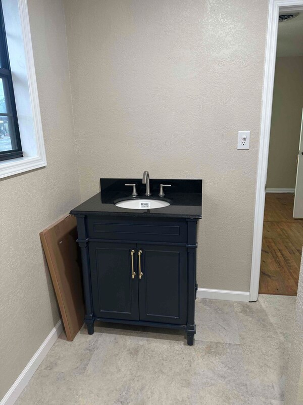 108 Decatur Pike unit C, Athens, TN 37303 - photo 6