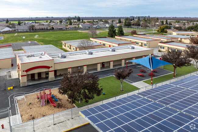 Welcome to Liberty Elementary School in Kerman.