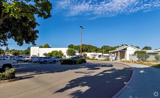 Templeton High in Templeton Paso Robles offers classes across several buildings.