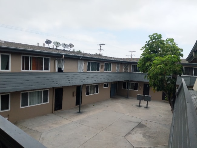 7002 Linda Vista Rd unit 27, San Diego, CA 92111 - photo 7