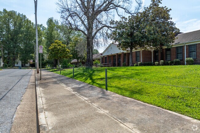 Sidewalks make getting to Magnolia Elementary in Memphis a breeze.