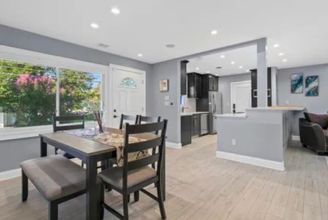 4 Hellstrom Rd, East Haven, CT 06512 - photo 3