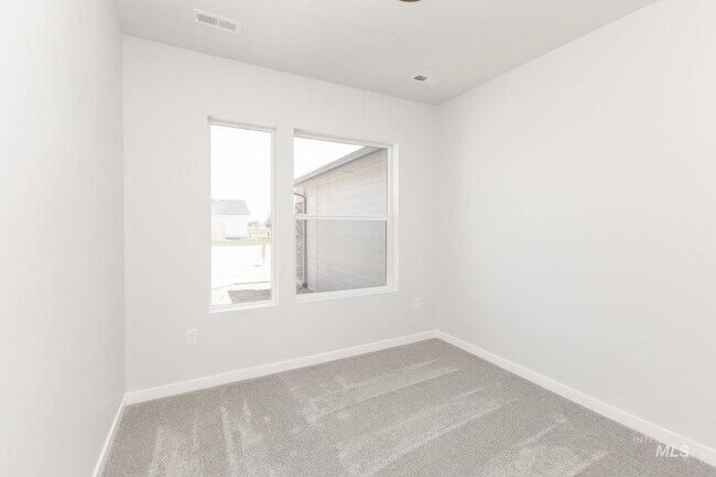 7260 E Marble Springs Dr, Nampa, ID 83687 - photo 5