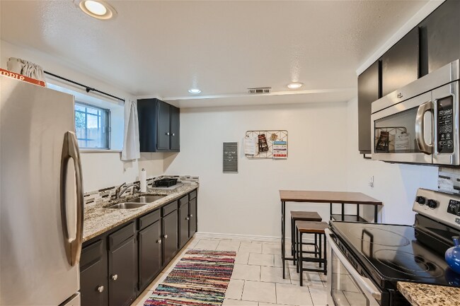 1540 Lowell Blvd unit B, Denver, CO 80204 - photo 5