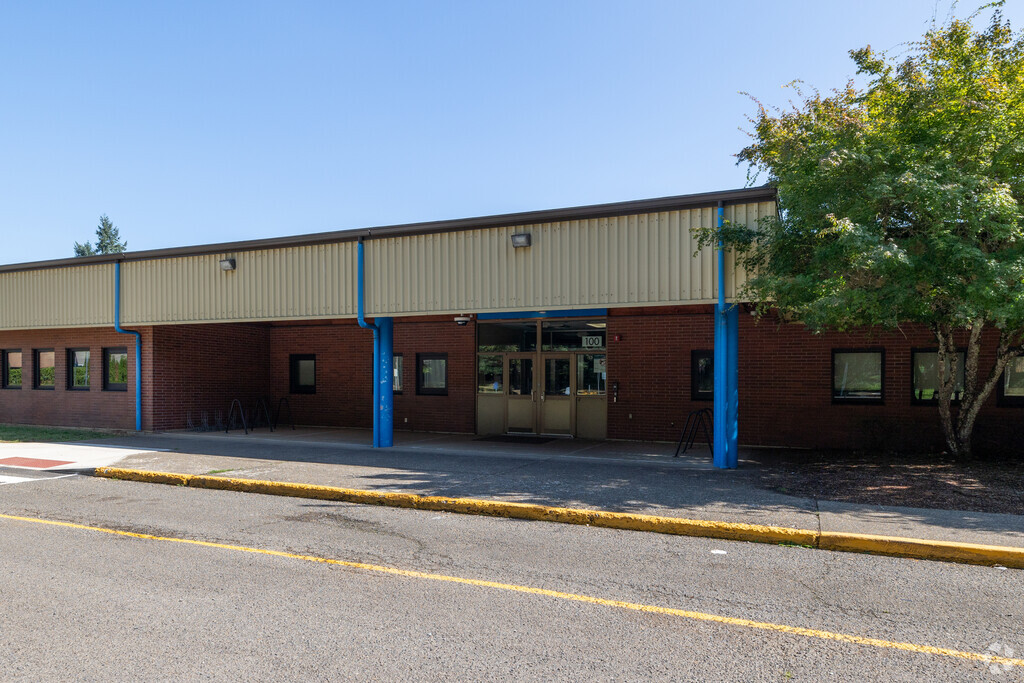 Sumpter Elementary School on Rockwood St SE serves grades 1-5 in Salem.