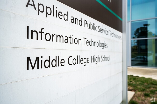 Middle College High School at DTCC is on the campus of Durham Tech.