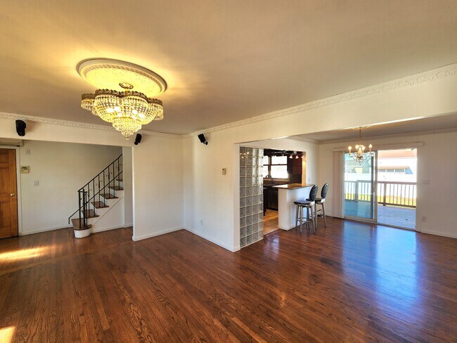 30 Wilson St, Brentwood, NY 11717 - photo 5