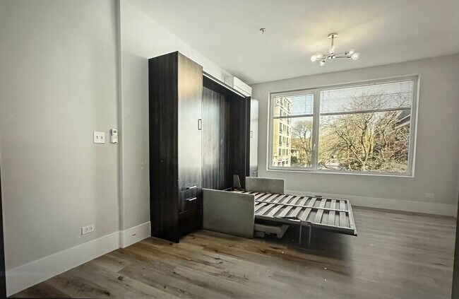 1539 W Howard St unit 410, Chicago, IL 60626 - photo 3
