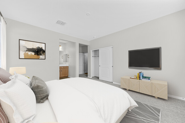 9994 W Piccadilly Rd, Avondale, AZ 85392 - photo 5