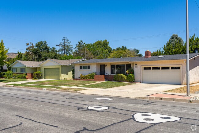 Highland has several mid 20th century ranch style homes with large yards.