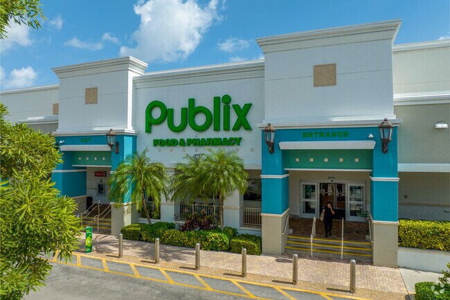 Downtown Pompano Beach residents love to shop for groceries at their local Publix supermarket.