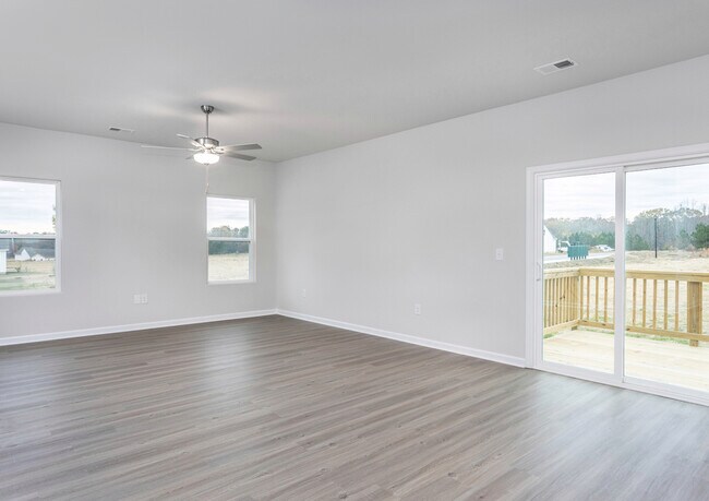 11217 International Dr unit 36454957, Middlesex, NC 27557 - photo 5