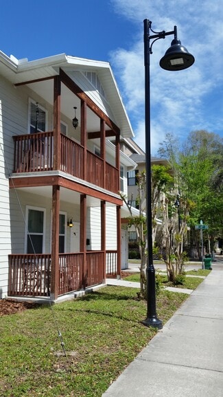 1420 NW 3rd Ave Unit 10, Gainesville, FL 32603