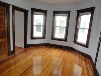 101 Heath St, Somerville, MA 02145