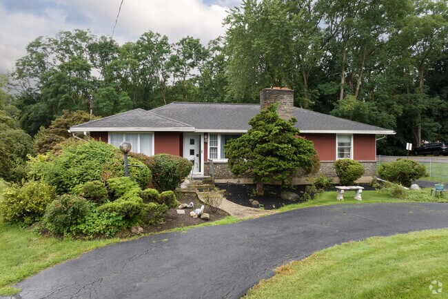 Altamont homes average 1,782 square feet, ideal for families and comfort.