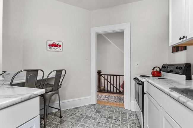 601 S Walnut St unit Historical Haven, Appleton, WI 54911 - photo 7