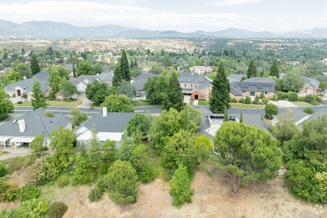 The larger homes in Manzanita can be found at The Knolls.