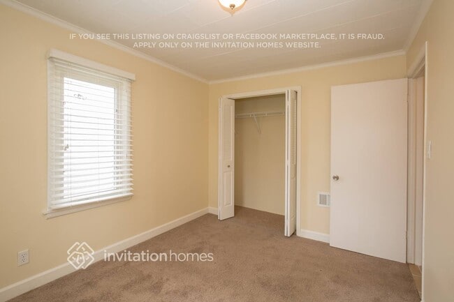 7928 Menard Ave, Burbank, IL 60459 - photo 6