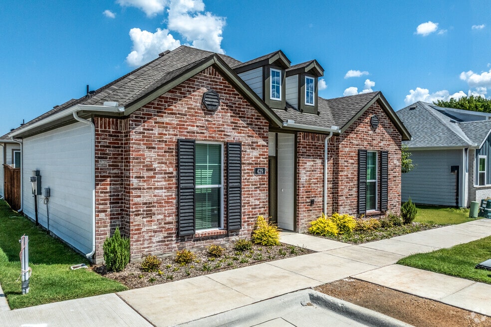 Canopy Homes at Woodcreek