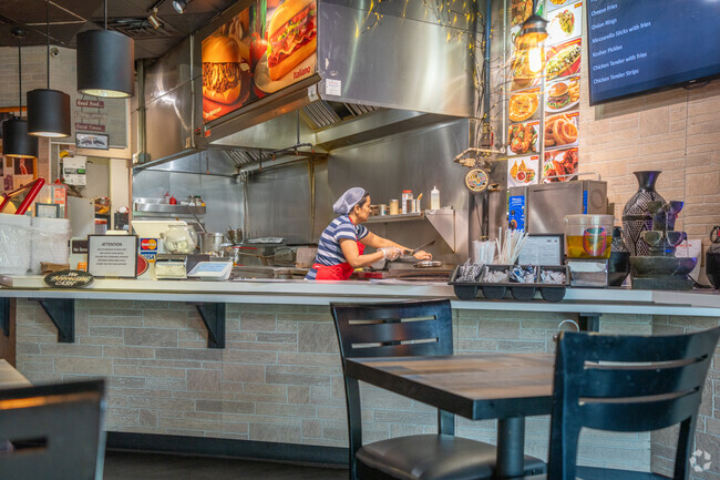 Head to Campus Cafe in Warsaw for Indian and American-style foods.