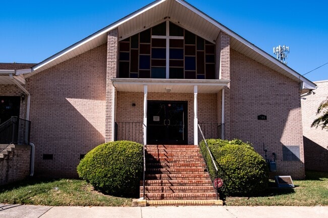 Village Christian Academy serves students in the Outlying Cabarrus County community.