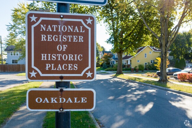 Oakdale has many historic architectural styles spanning the early to mid-20th Century.