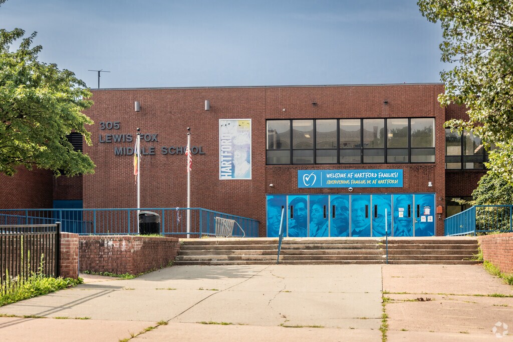 Achievement First Hartford Academy is located in Upper Albany, Hartford.