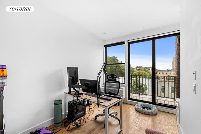 27 Kossuth Place, Brooklyn, NY 11221 - photo 4