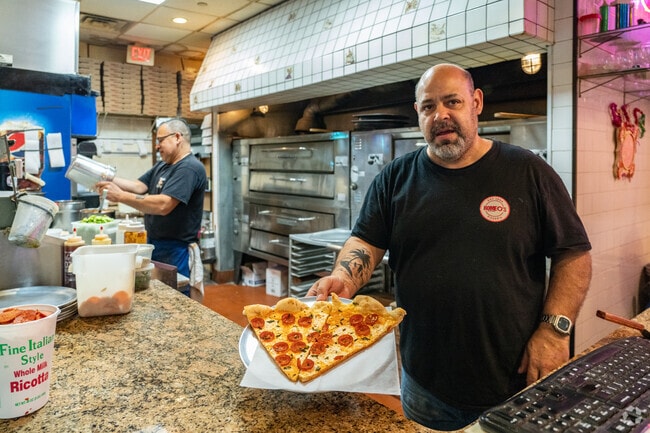 West Freehold locals can enjoy a fresh slice at Romeo's Pizza.
