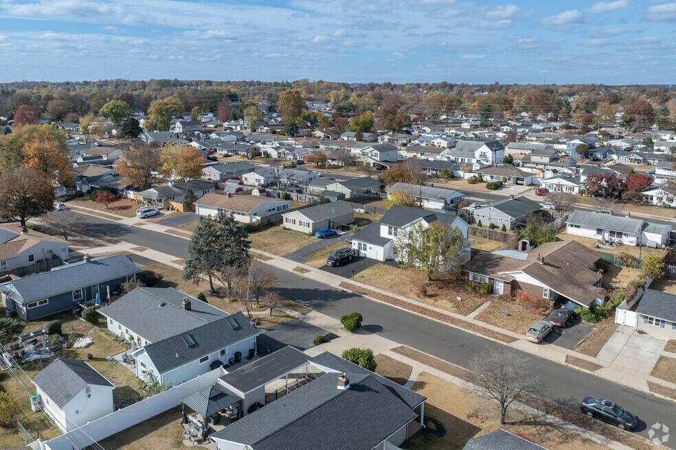 NH_Elderberry Pond_561927_v4_phase2_102424