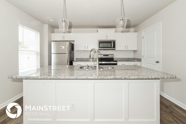 6864 Squirrel Run Ln, Corryton, TN 37721 - photo 4