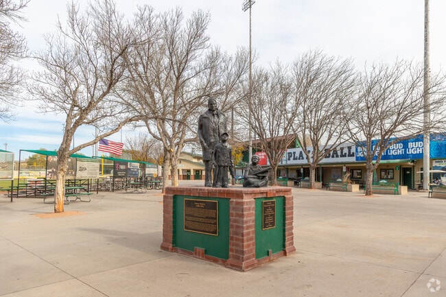 Runyon Field Sports Complex offers baseball and softball facilities.