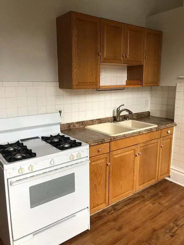 619 Oak St unit 619 A Oak Street, Columbus, OH 43215 - photo 1