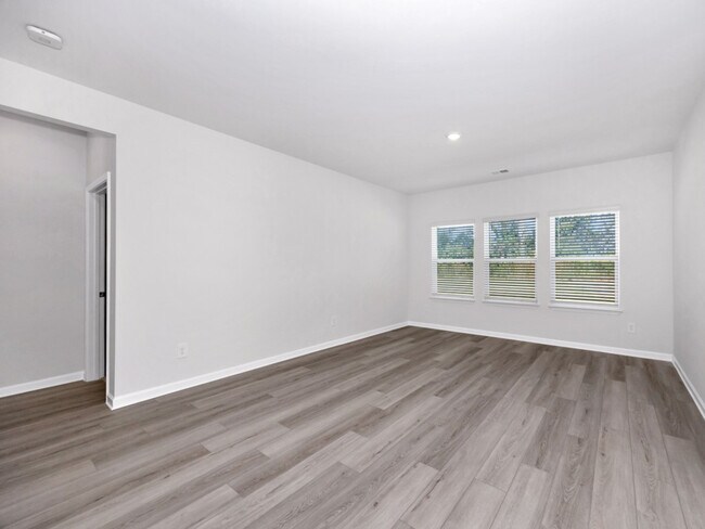 113 Gypsy Way, Toney, AL 35773 - photo 5