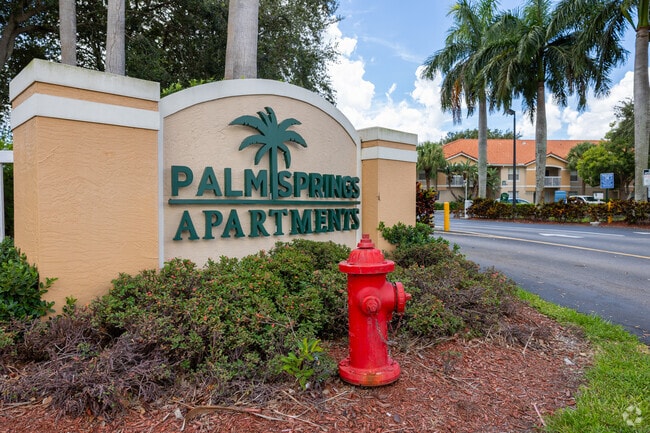 Palm Springs Apartments are fairly new and present Mediterranean-style living.