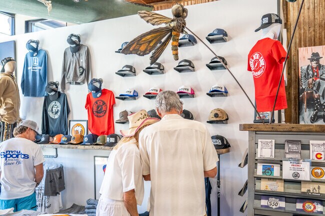 While Skyridge doesn't have much shopping there is plenty in Downtown Durango.