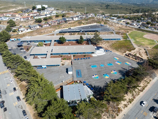 Discover innovative teaching methods at Highland Elementary School in Seaside.