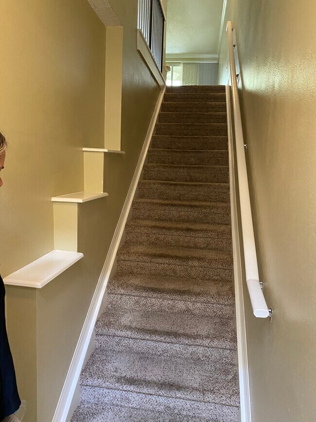 4763 Travini Cir unit 105, Sarasota, FL 34235 - photo 3