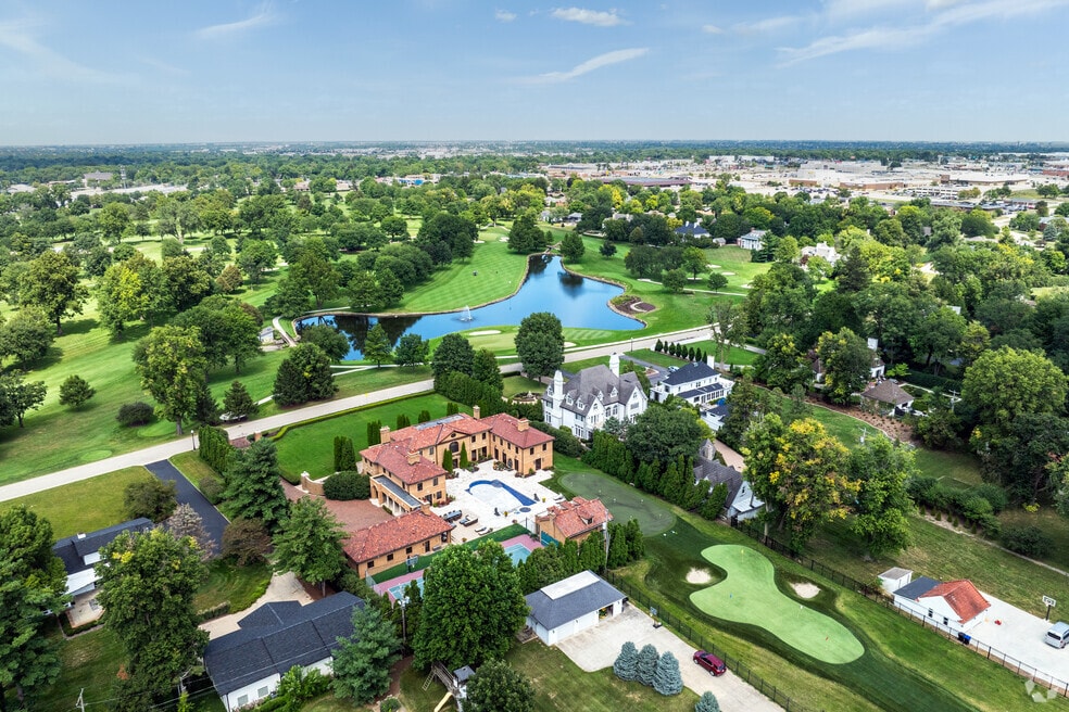 Country Club Place-Northcrest