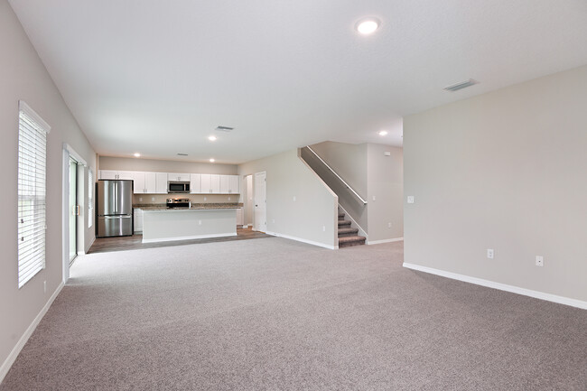 4152 River Beacon Blvd, Davenport, FL 33837 - photo 3