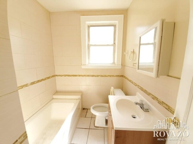 41 Underwood St unit 1R, 2L, Newark, NJ 07106 - photo 2