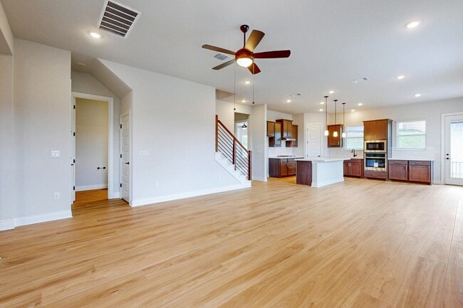 1403 N Roger Hanks Pkwy unit 36466178, Dripping Springs, TX 78620 - photo 6