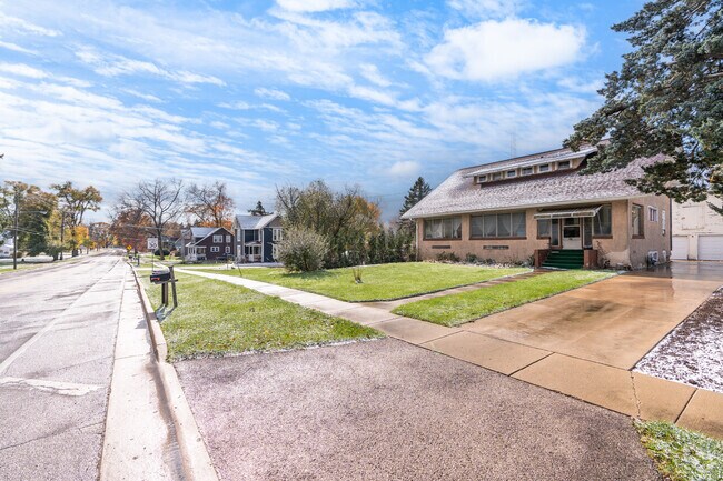 There are a variety of new and older homes located in the Alden neighborhood.