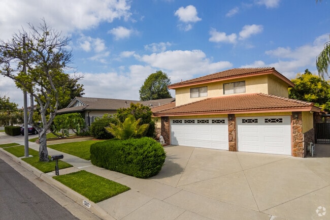 Spanish style and ranch style homes on a quiet street in East Whittier, La Mirada, CA.