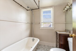 1221 N Clinton Ave Unit Up, Rochester, NY 14621