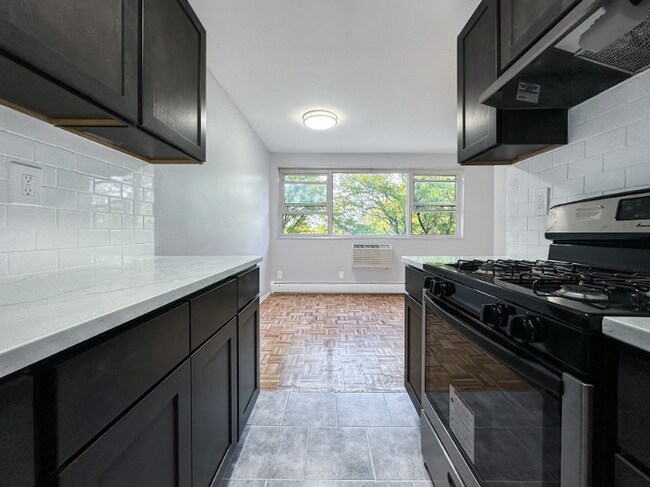 350 Elmora Ave unit F, Elizabeth, NJ 07208 - photo 3