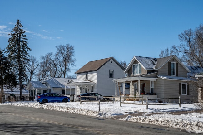 There are a variety of homestyles throughout Upper Westside.