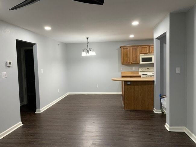 Lansdowne Heights Condominium Homes unit 9100, Lexington, KY 40502 - photo 5